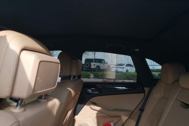 Used Porsche Macan 2017 Macan 2.0T Headliner