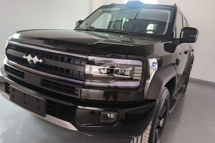 Used Formula Leopard 5 2025 Model 210KM Cloud Ride Tian Shen Ultra Version Guazi used car, China used car export, Used car for sale, Used  cars, Cheapest cars for sale