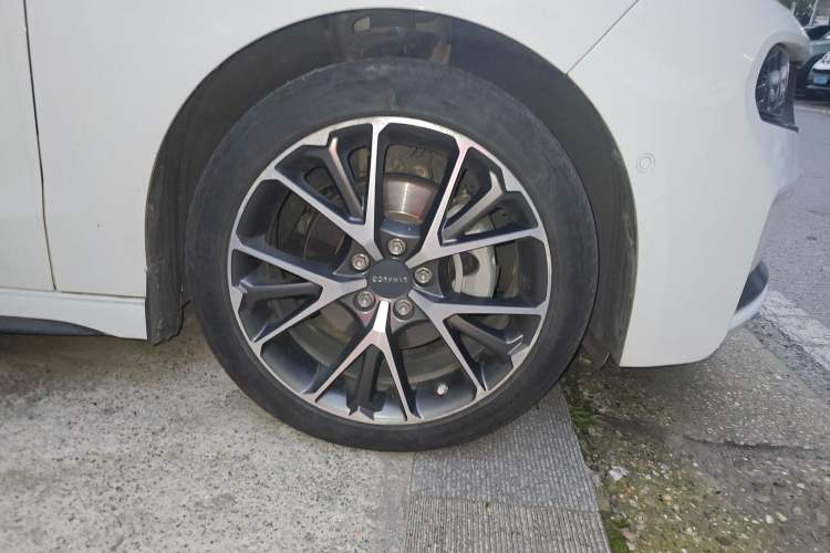 Used Lynk & Co 03 2019 1.5TD DCT JingPro Edition China VI Standard
