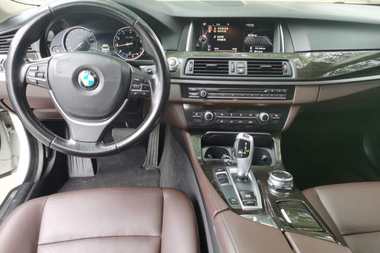 Used BMW 5 Series 2017 525Li Luxury Design Package
