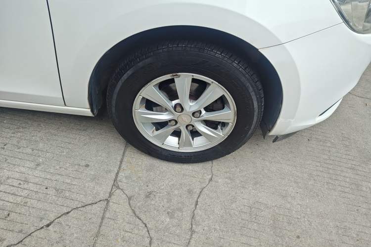 Used Chevrolet Sail 2018 Sail 3 1.5L Manual with Ideal Sunroof Edition Right Front Wheel Hub