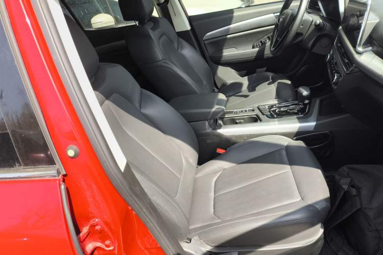 Used Soueast DX5 2019 1.5T CVT Luxury Version