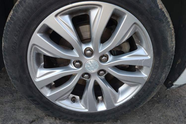 Used Buick GT 2018 15T Manual Elite Version China V Standard