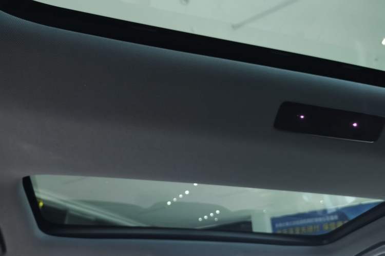 Used Li Auto L8 2023 Air model Headliner