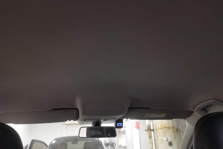 Used Volkswagen Tiguan L 2018 330TSI Automatic Two-Wheel Drive Comfort Edition Headliner