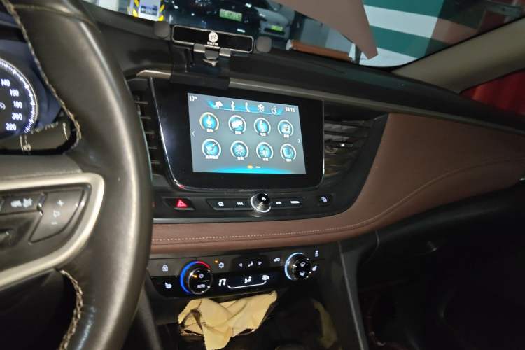 Used Buick GL6 2018 18T 6-Seater Prestige Model