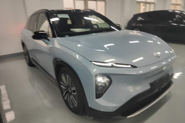 Used Nio ES7 2022 75 kWh Exterior 1