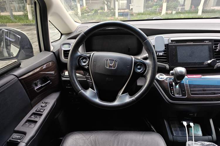 Used Honda Odyssey 2018 2.4L Smart Edition Steering Wheel