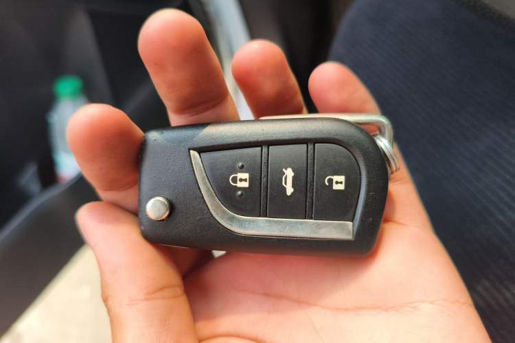 Used Toyota Corolla 2017 Revised Version 1.2T S-CVT GL-i
