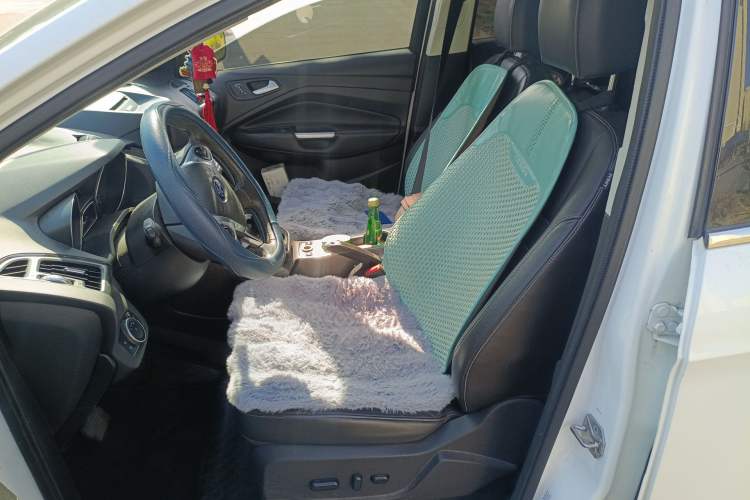 Used Ford Kuga 2015 2.0L GTDi Four-Wheel Drive Prestige Model Left Front Seat