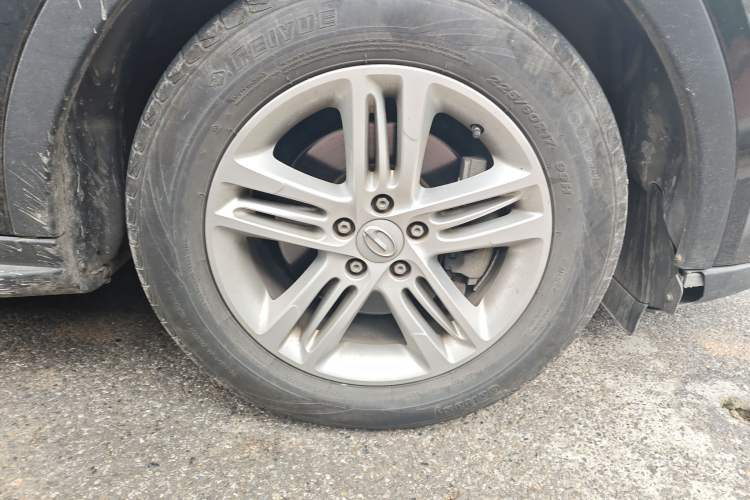 Used GAC Trumpchi GS5 2012 2.0L Automatic Two-Wheel Drive Anniversary Edition
