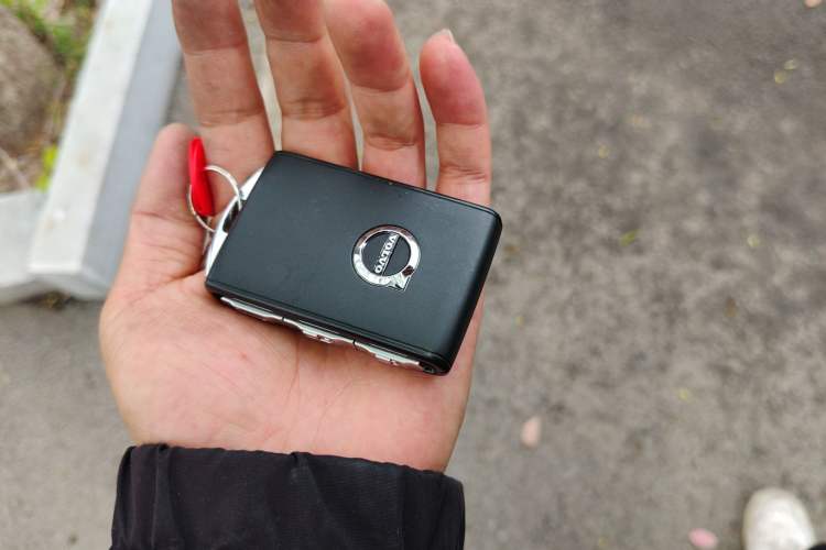 Used Volvo S60 2025 B4 Zhiyuan Luxury Edition Vehicle Key