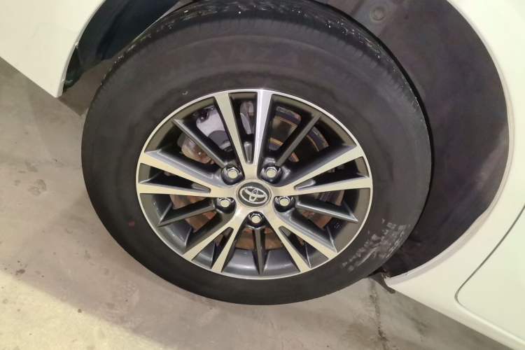 Used Toyota Levin 2014 1.6G CVT Elite Edition
