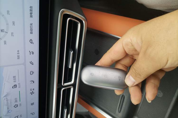 Used Li Auto L8 2023 Air model Interior 1