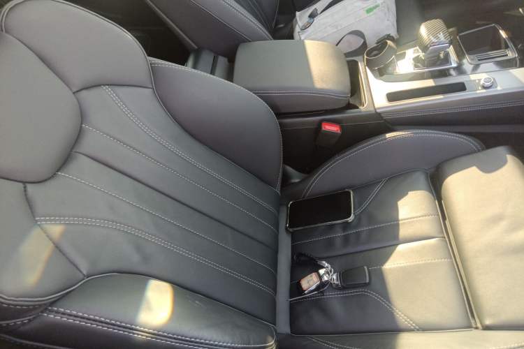 Used Audi Q5L 2022 40T Fashionable and Dynamic Model