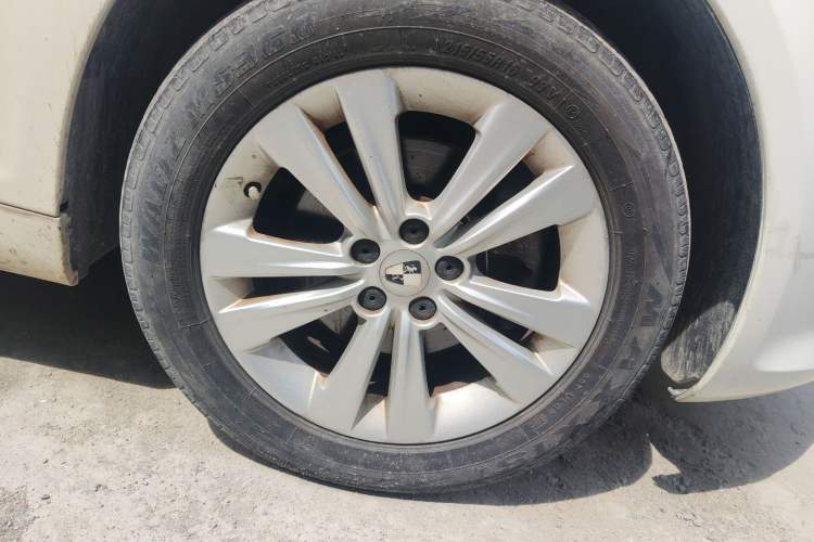 Used Roewe e550 2014 Flagship Edition
