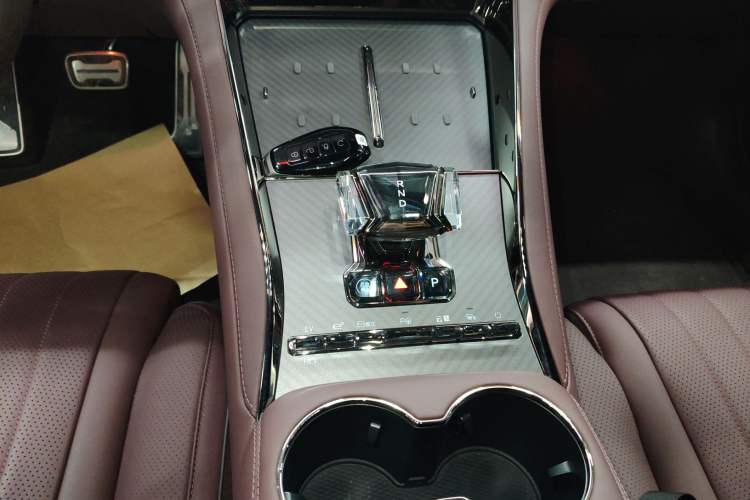 Used Denza Z9GT 2024 1100 Four-Wheel Drive Max Edition