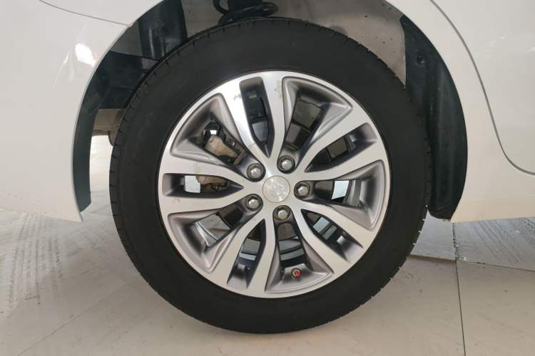 Used Buick GT 2018 18T Automatic Elite Model