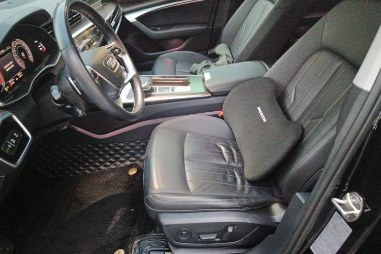 Used Audi A6 2020 allroad quattro Explorer 55 TFSI Prestige Off-Road Model
