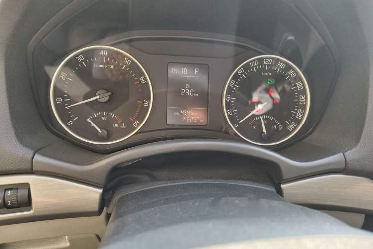 Used Skoda Octavia 2010 1.4TSI DSG Yijun Edition
