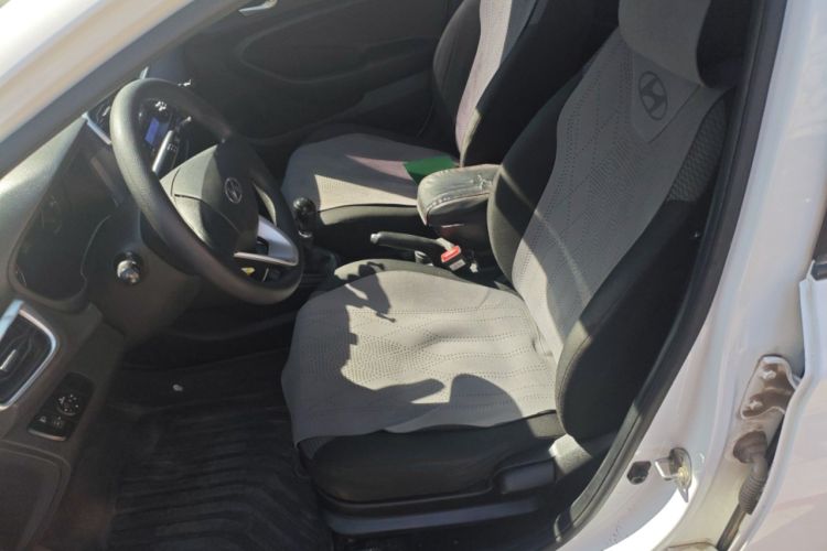 Used Hyundai Verna (older generation) 2017 1.4L Manual Refreshed Version China VI Standard