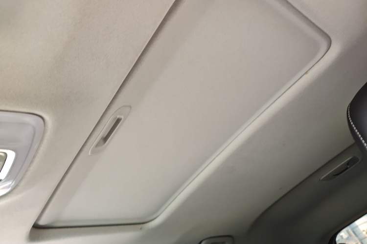 Used GAC Trumpchi GS3 2021 POWER 270T Automatic Luxury Edition Headliner