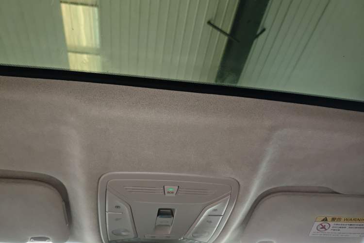 Used Hongqi HS7 2021 2.0T DCT Two-Wheel Drive Smart Connect Flagship Edition
