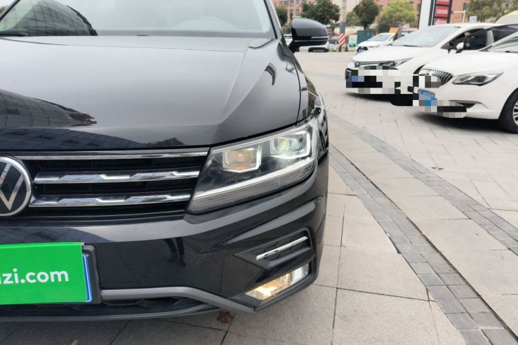 Used Volkswagen Tiguan L 2021 330TSI Automatic Two-Wheel Drive Smart Edition Left Front Headlight