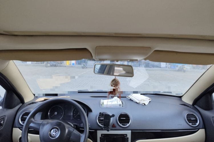 Used Volkswagen Lavida 2011 1.6L Automatic Premium Edition Headliner