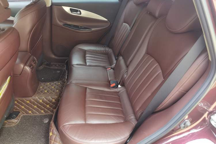 Used Infiniti QX50 2015 2.5L Enjoyment Edition