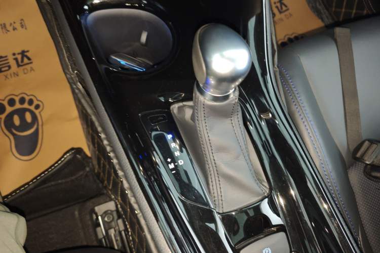 Used Toyota C-HR 2023 2.0L Luxury Edition