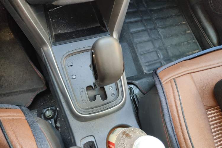 Used Chery Tiggo 3 2015 1.6L CVT ZhiShang Commemorative Edition