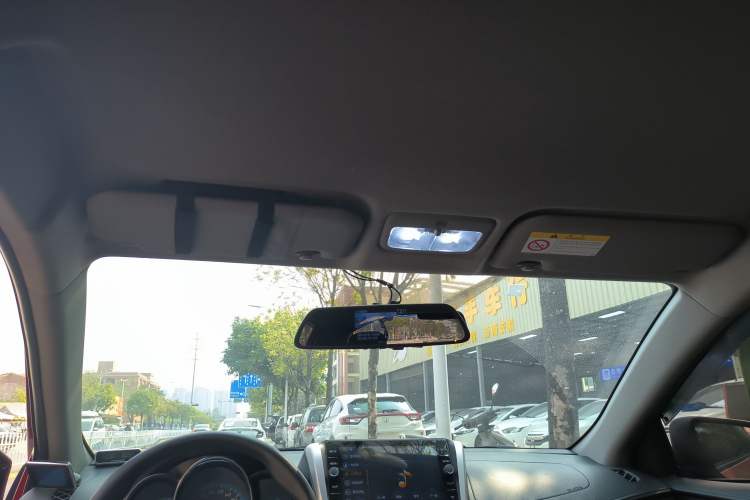 Used Toyota YARiS L Zhi Xuan 2019 1.5E CVT Dynamic Edition China VI compliant