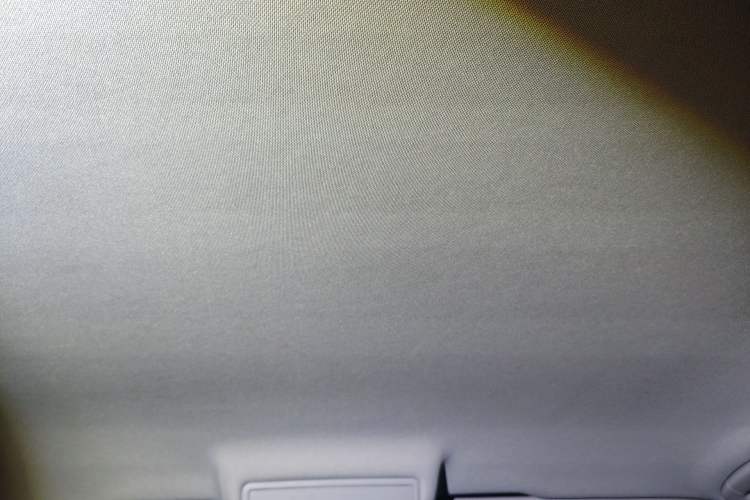 Used Volkswagen Tiguan L 2017 330TSI Automatic Two-Wheel Drive Comfort Edition Headliner