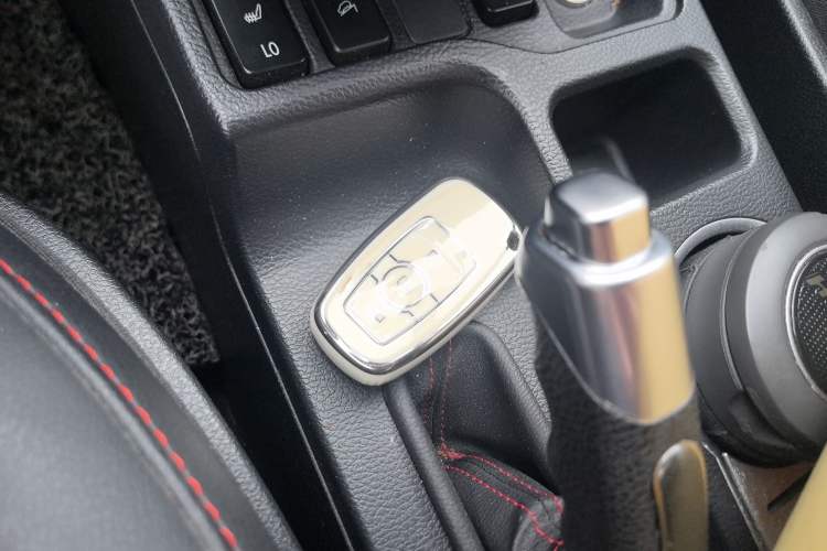 Used Haval H6 2015 Sport Edition 1.5T Automatic Two-Wheel Drive Luxury Model
