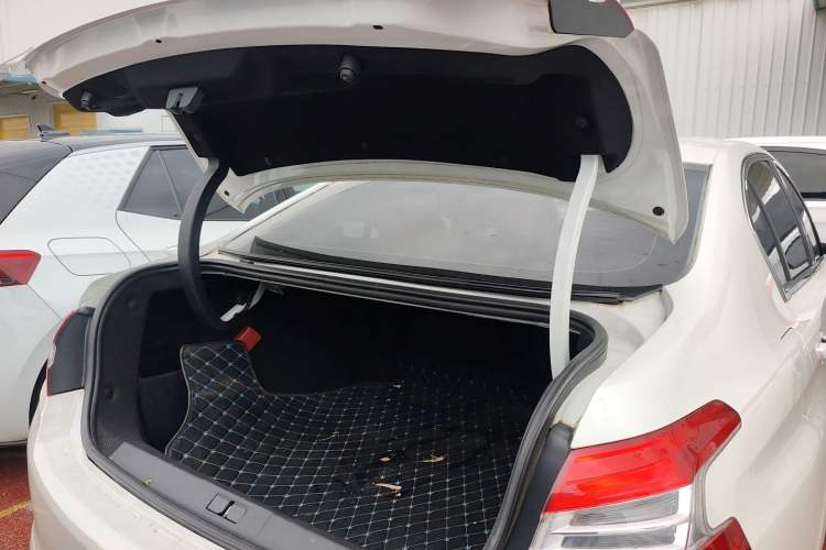 Used Peugeot 408 2016 1.6T Automatic Luxury Edition
