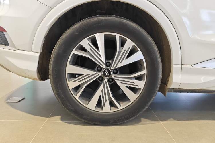 Used Audi Q4 e-tron 2024 40 e-tron Adventure Edition