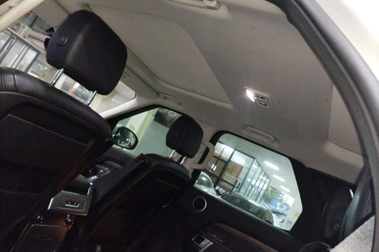 Used Land Rover Discovery 2018 5th Generation 2.0T SE