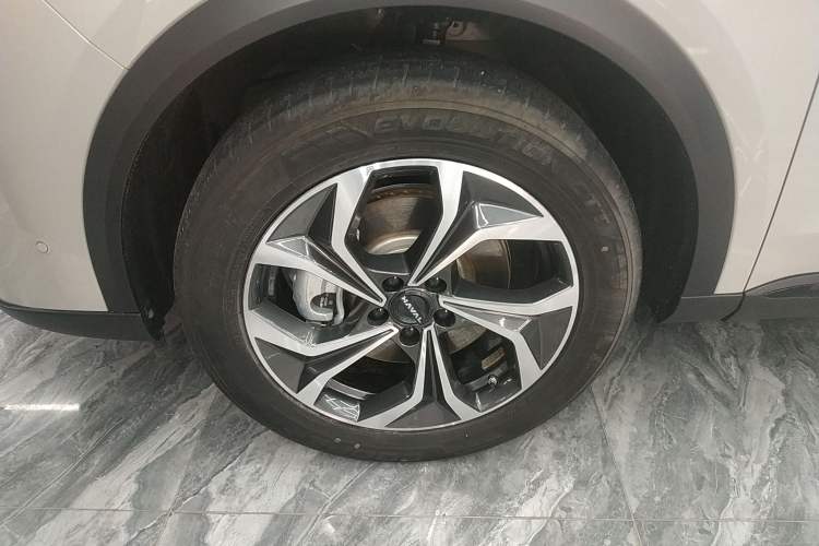 Used Haval Fierce Dragon Max 2025 Hi4 165 Ultra Smart Drive Edition Left Front Wheel Hub