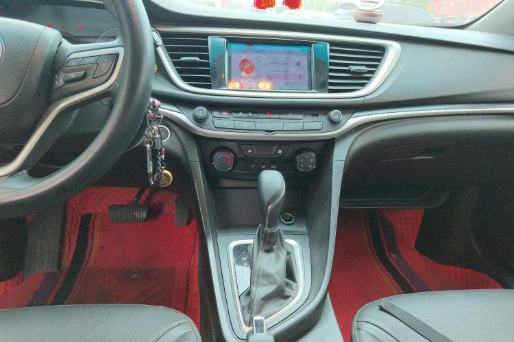 Used Buick GT 2021 Revised Version Flagship 1.5L Automatic Elite Edition Audio And AC Panel