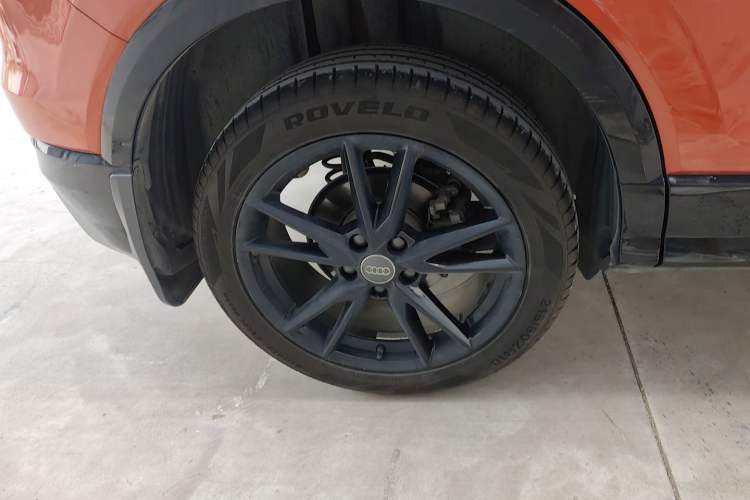 Used Audi Q2L 2020 35 TFSI Ambition Dynamic Edition Right Rear Wheel Hub