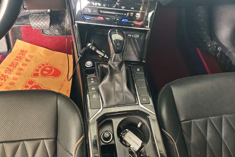 Used Volkswagen Passat 2020 330TSI Luxury Edition China VI Gear Lever