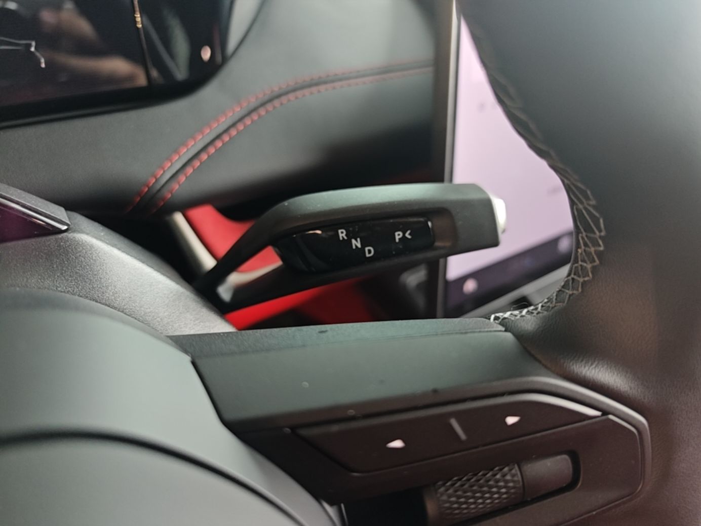 Xiaomi Auto SU7 2024 Four-Wheel Drive Ultra-Long Range Advanced Intelligent Driving Max Edition — снимка 16