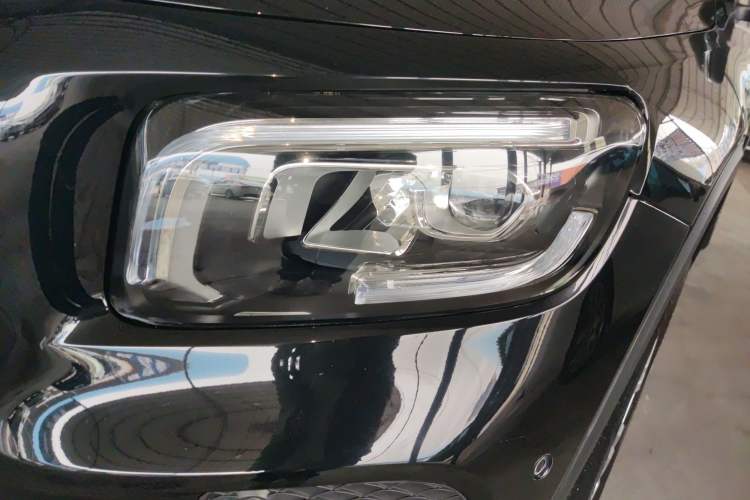 Used Mercedes-Benz GLB 2023 GLB 200 Fashion Model