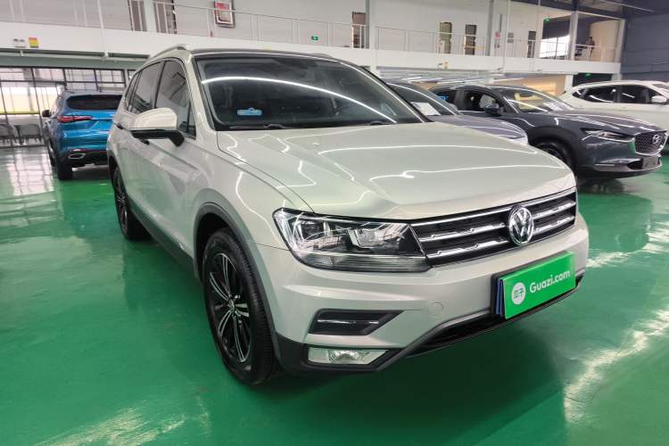 Used Volkswagen Tiguan L 2019 Updated Version 330TSI Automatic Two-Wheel Drive Panoramic Comfort Edition China VI Standard