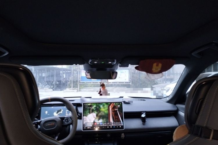 Used Lynk & Co 08 EM-P 2023 245km Ultra-Long Range Halo Headliner