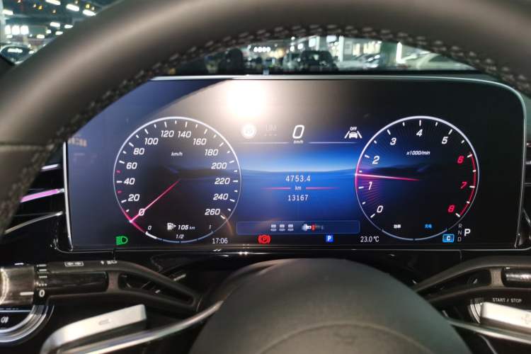 Used Mercedes-Benz E-Class 2025 Facelift E 300 L Luxury Edition