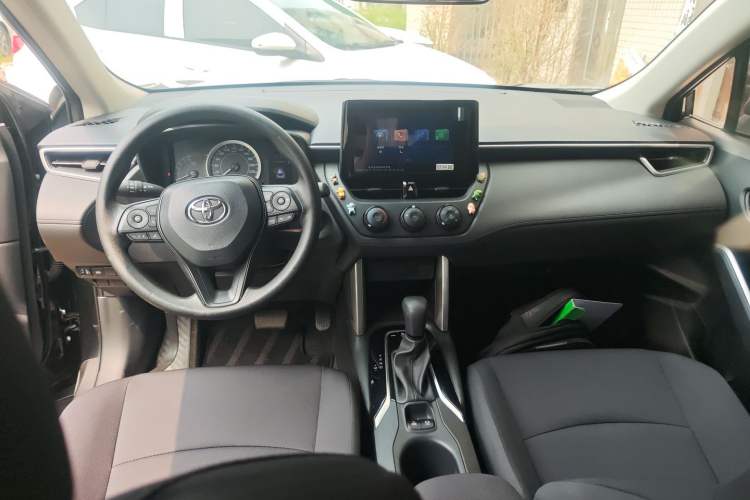 Used Toyota Corolla Cross 2022 2.0L Pioneer Edition