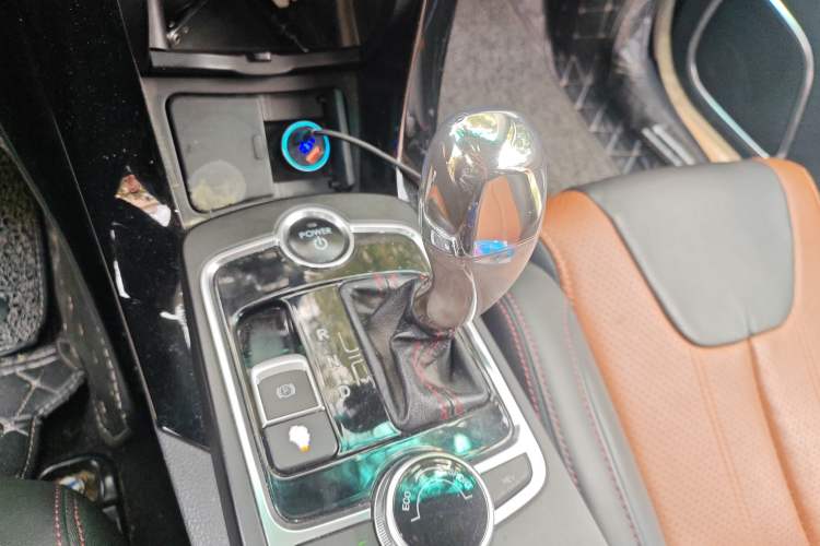 Used BYD Qin New Energy 2015 1.5T Dual-Crown Flagship Plus Edition