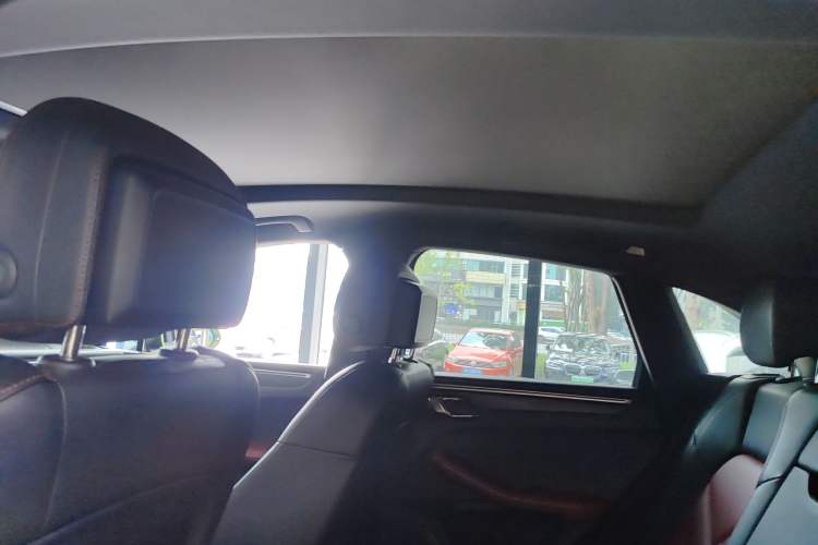 Used Porsche Macan 2018 Macan 2.0T Headliner